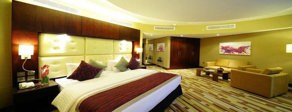 Monaco Hotel Dubai Esterno foto