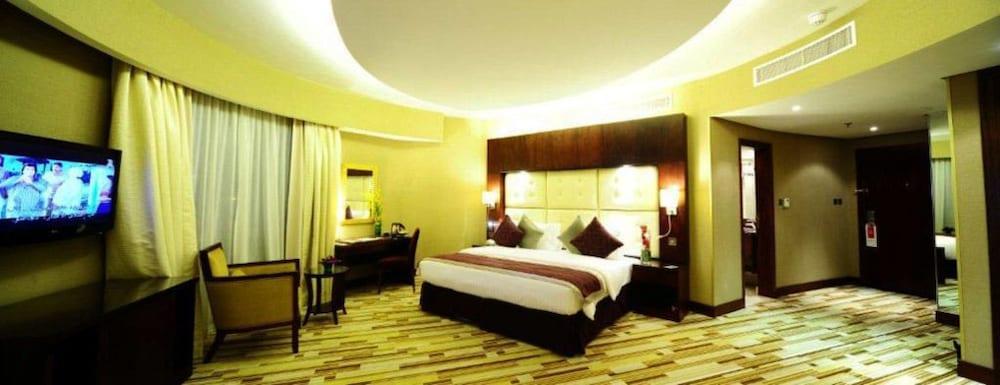 Monaco Hotel Dubai Esterno foto