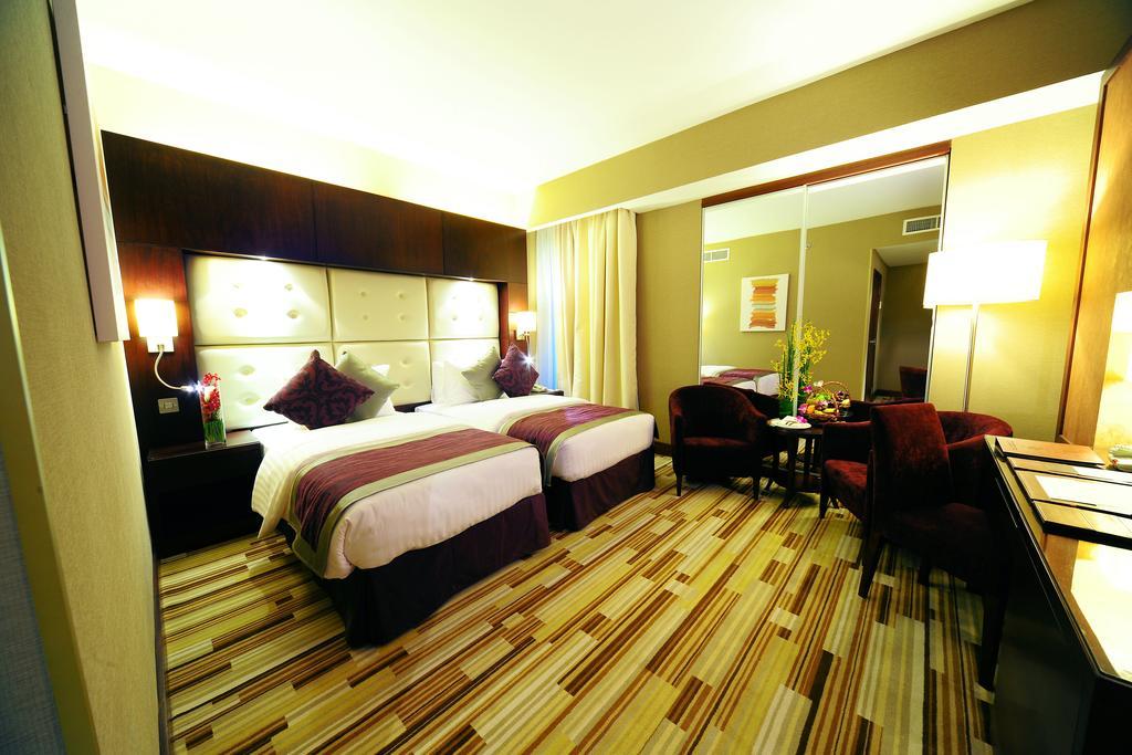 Monaco Hotel Dubai Esterno foto
